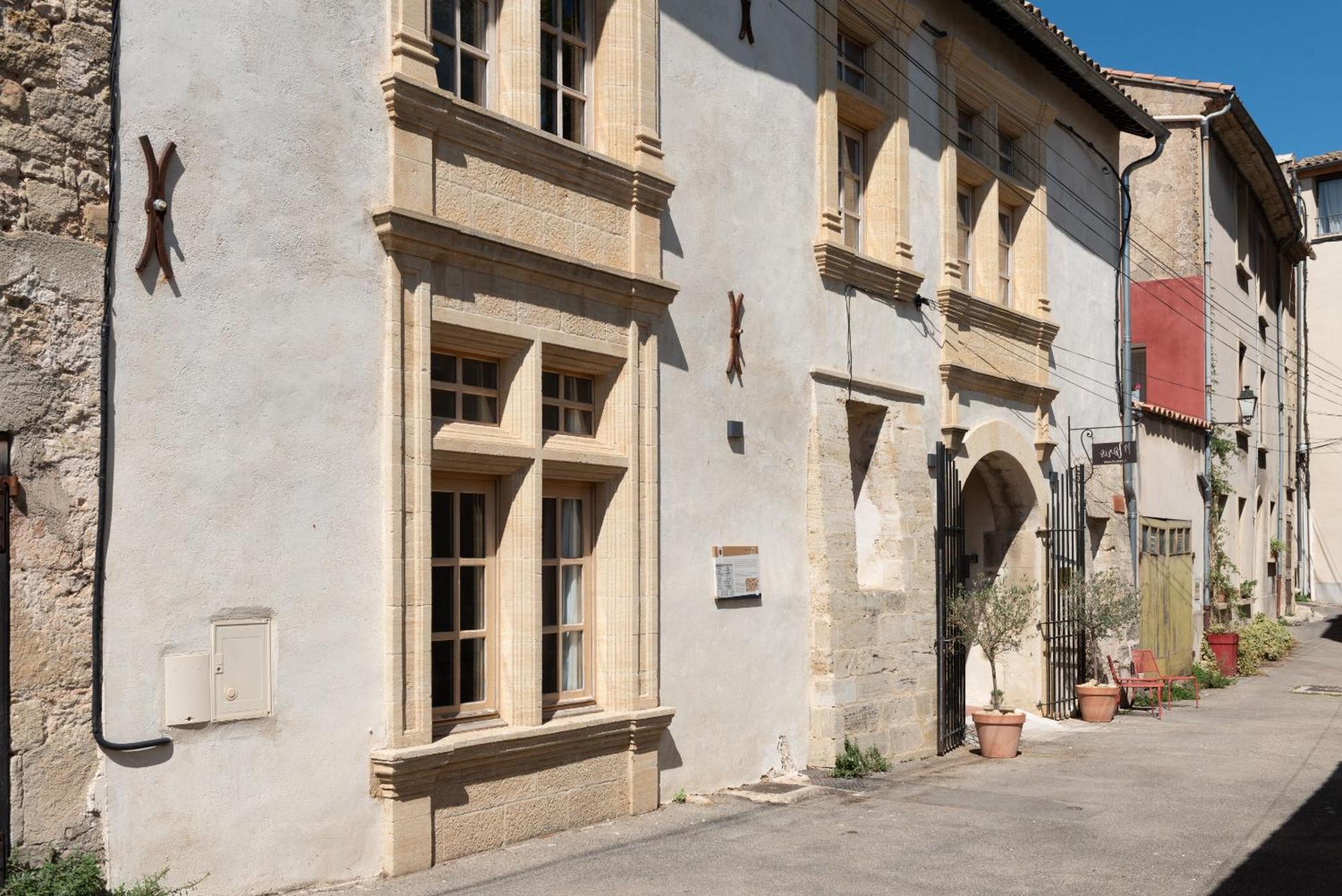La Maison D'En Bas Des Seigneurs 屈屈龙 外观 照片