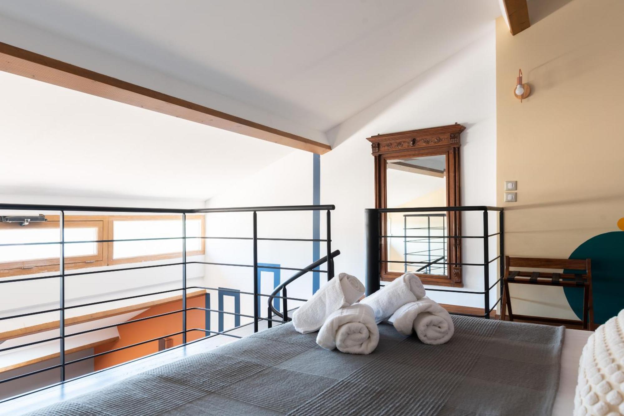 La Maison D'En Bas Des Seigneurs 屈屈龙 客房 照片